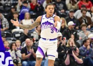 英雄联盟赔率-赛前犹他爵士备战NBA常规赛，调整名单细节曝光，球迷炸锅，轮换策略成焦点的简单介绍