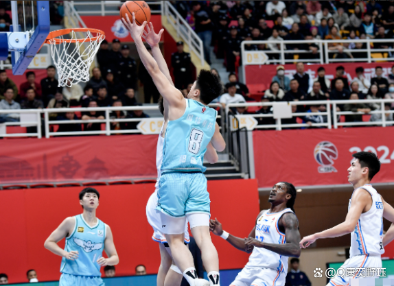 包含今晚CBA常规赛焦点战,广州队主帅复盘,媒体盛赞,纪律约束更严格的词条 包含今晚CBA常规赛焦点战,广州队主帅复盘,媒体盛赞,纪律约束更严格的词条